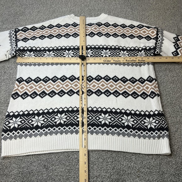 Hollister Sweater Mens Medium White Fair Isle Snowflake Knit Pullover winter - Picture 12 of 14